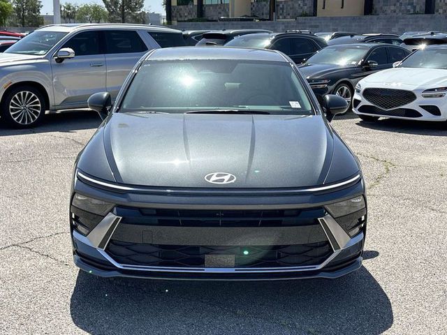2024 Hyundai Sonata Hybrid SEL 2.0L