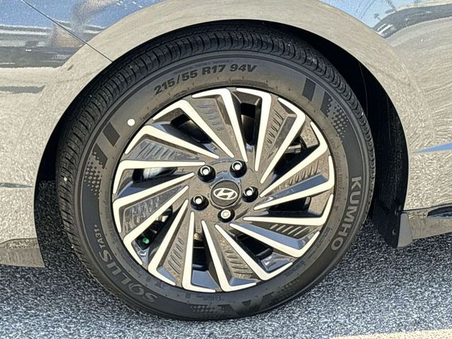 2024 Hyundai Sonata Hybrid SEL 2.0L