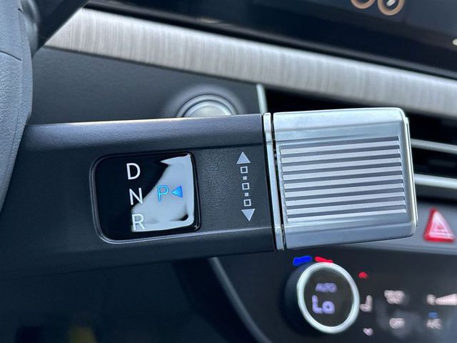 2024 Hyundai Sonata Hybrid SEL 2.0L