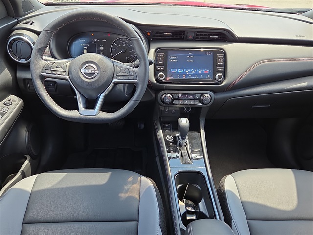 2023 Nissan Kicks SR FWD