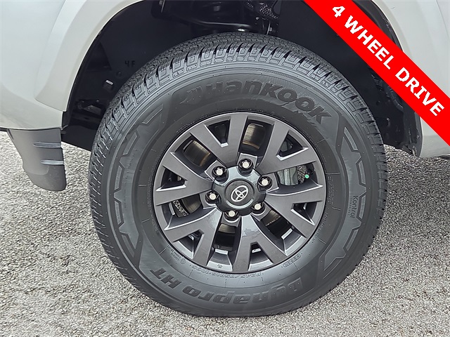 2023 Toyota Tacoma 4WD 5ft Bed