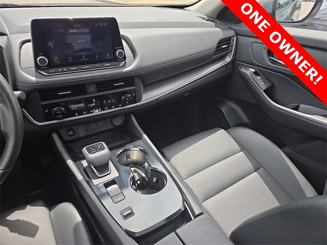 2024 Nissan Rogue SV FWD