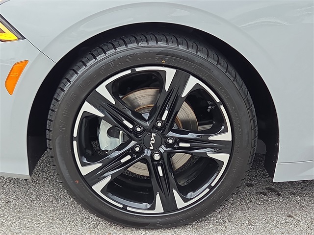 2022 Kia K5 GT-Line FWD