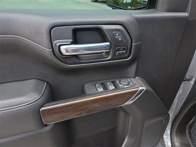 2021 GMC Sierra 1500 SLT 4WD 147WB