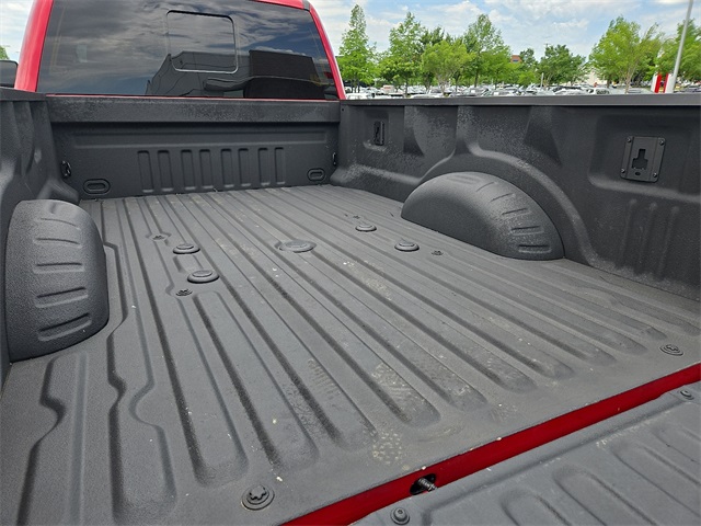 2022 Ford F-350 SD 4WD 8ft Box DRW