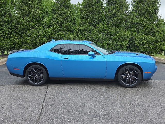 2023 Dodge Challenger SXT RWD