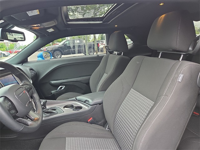2023 Dodge Challenger SXT RWD