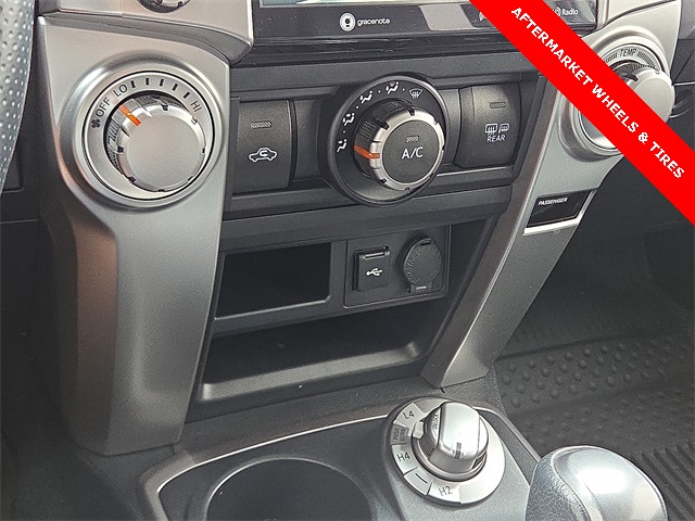 2023 Toyota 4Runner SR5 Premium 4WD
