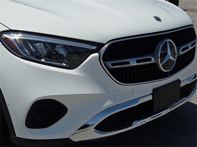 2023 Mercedes-Benz GLC-Class GLC300
