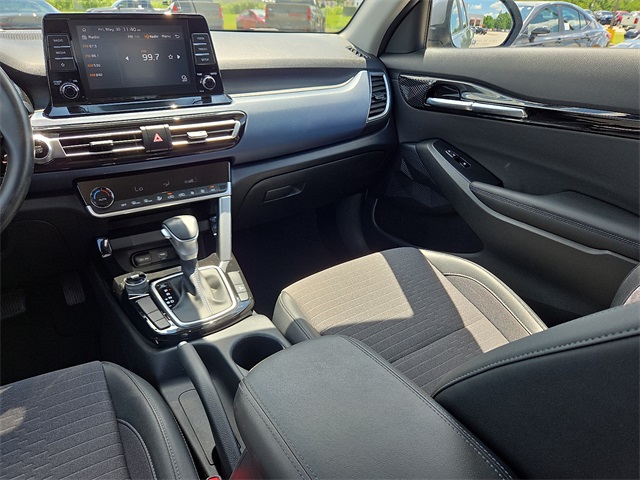 2023 Kia Seltos S FWD