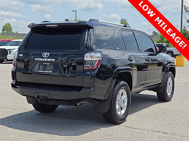 2024 Toyota 4Runner SR5 4WD