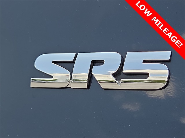 2024 Toyota 4Runner SR5 4WD