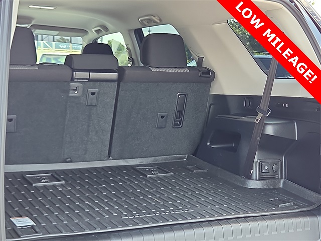 2024 Toyota 4Runner SR5 4WD