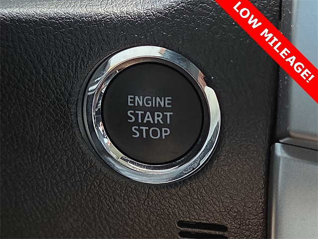 2024 Toyota 4Runner SR5 4WD
