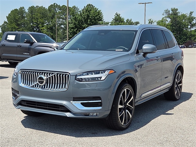 2023 Volvo XC90 B6 AWD Plus 7P