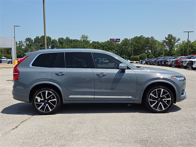 2023 Volvo XC90 B6 AWD Plus 7P