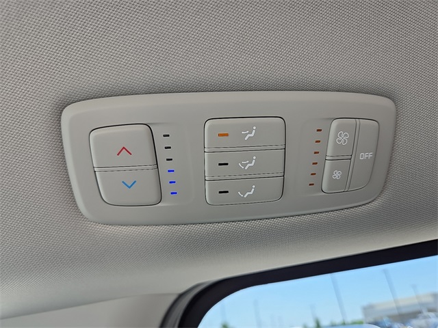 2024 Kia Carnival LX FWD w/Seat Pkg
