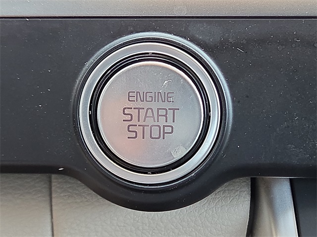 2024 Kia Carnival LX FWD w/Seat Pkg