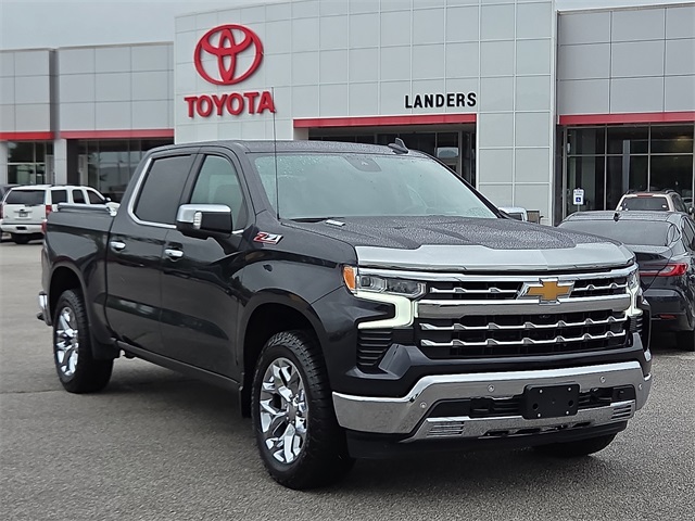 2023 Chevrolet Silverado 1500 LTZ 4WD 147WB
