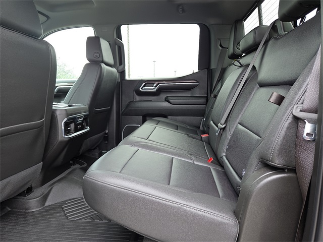 2023 Chevrolet Silverado 1500 LTZ 4WD 147WB