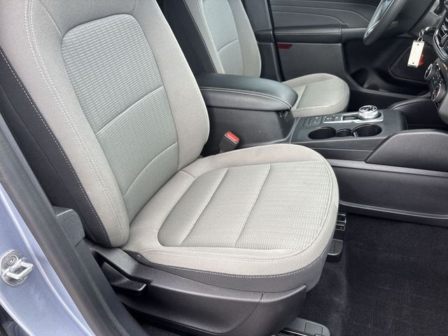 2022 Ford Escape S FWD