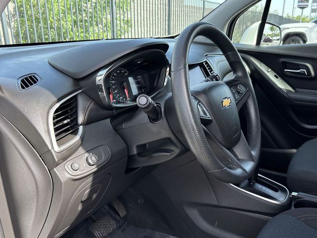 2020 Chevrolet Trax LS FWD