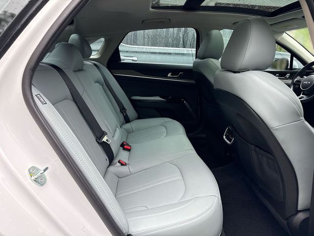 2024 Kia K5 EX
