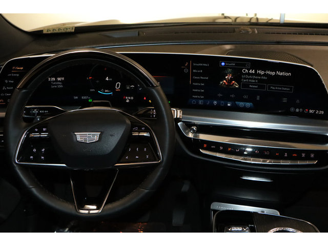 2024 Cadillac Lyriq Sport w/1SJ