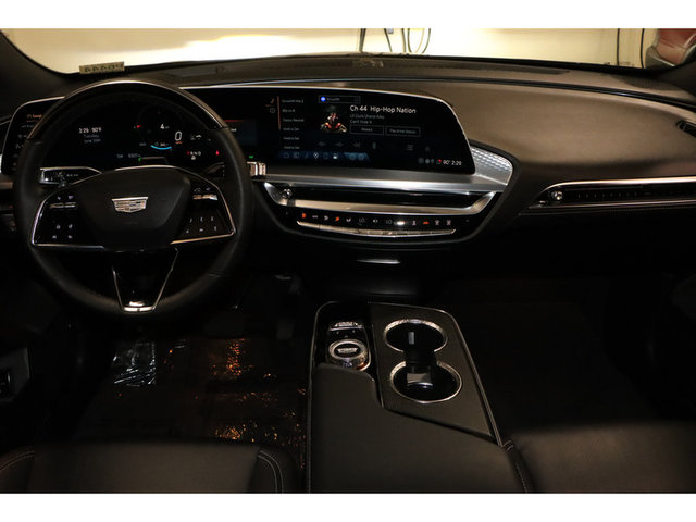 2024 Cadillac Lyriq Sport w/1SJ