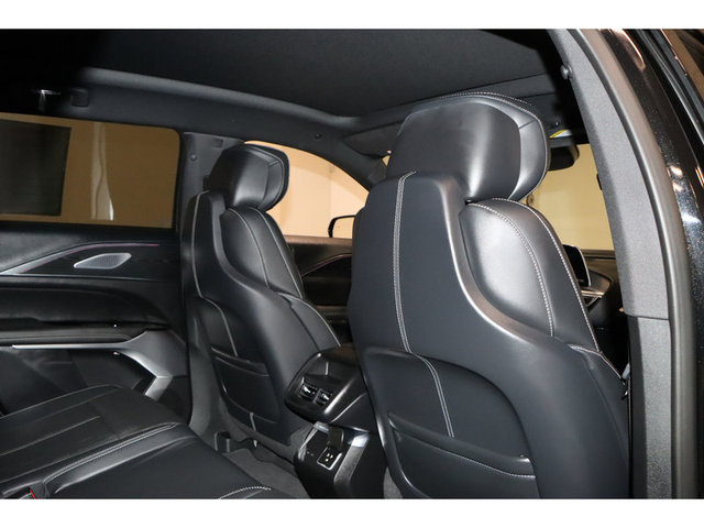 2024 Cadillac Lyriq Sport w/1SJ