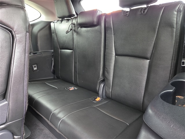 2022 Toyota Highlander LE FWD