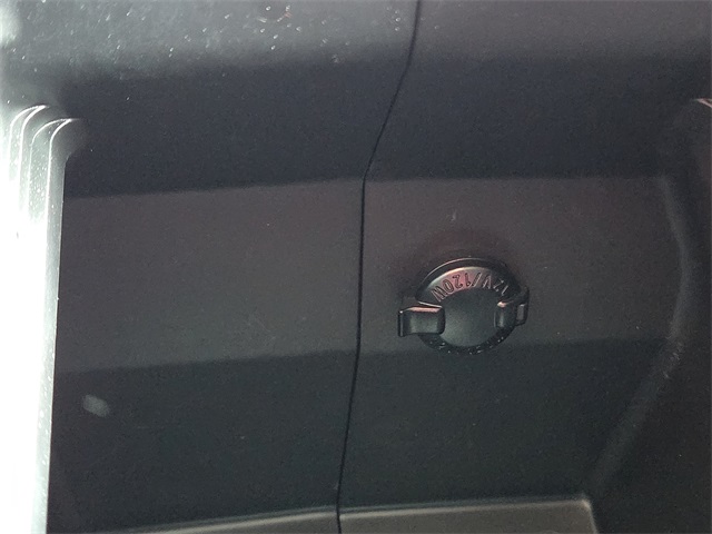 2022 Toyota Highlander LE FWD