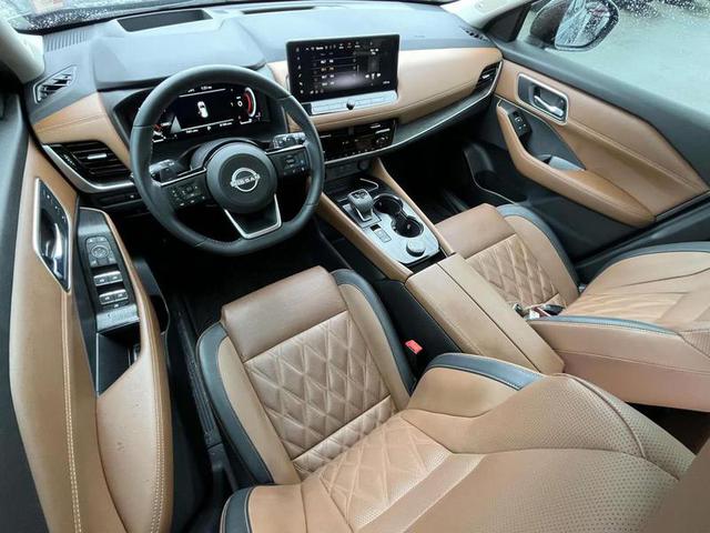 2024 Nissan Rogue Platinum AWD