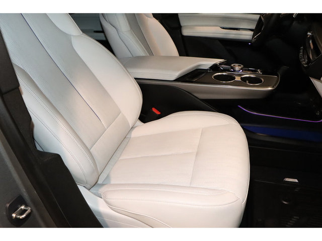 2024 Cadillac Lyriq Luxury w/1SC