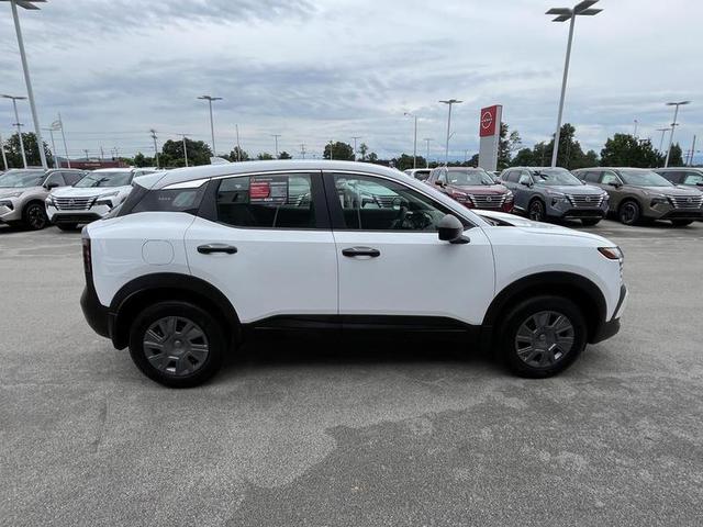 2025 Nissan Kicks S FWD