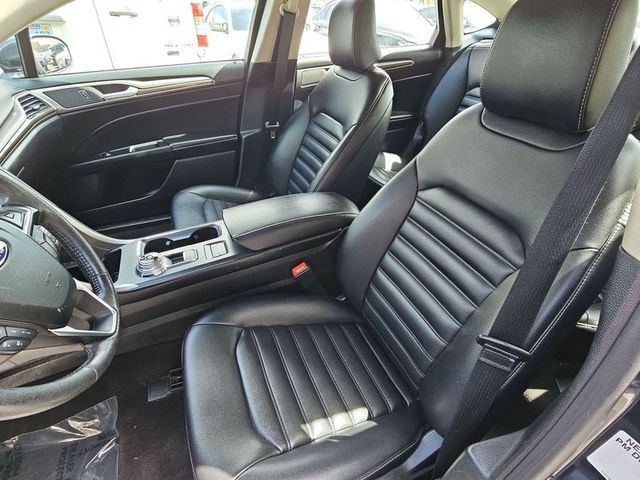 2020 Ford Fusion SEL FWD