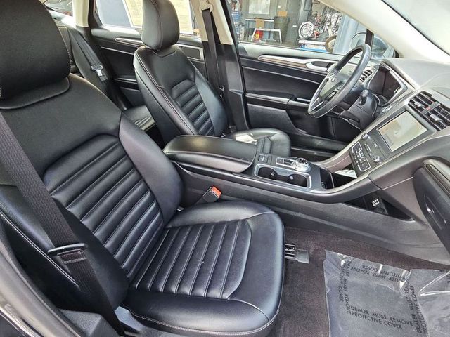 2020 Ford Fusion SEL FWD
