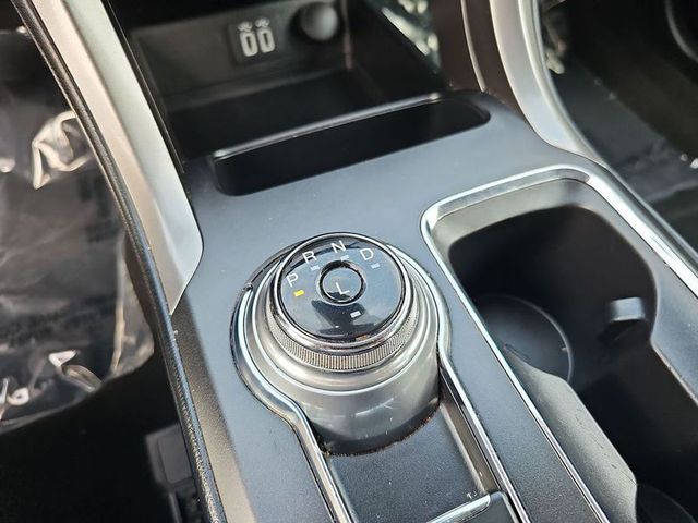 2020 Ford Fusion SEL FWD