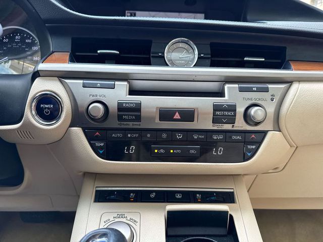 2014 Lexus Es 300h