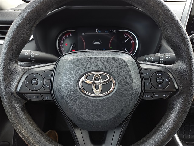 2023 Toyota RAV4 XLE FWD