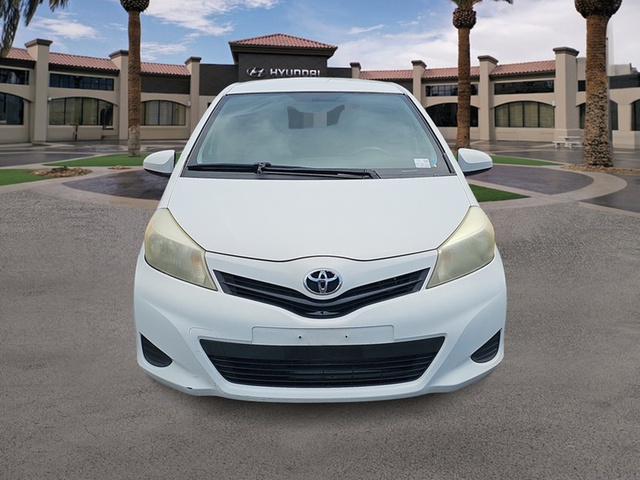 2012 Toyota Yaris LE 5Dr