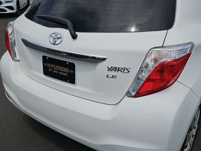 2012 Toyota Yaris LE 5Dr