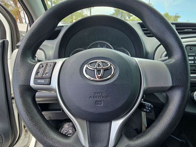 2012 Toyota Yaris LE 5Dr