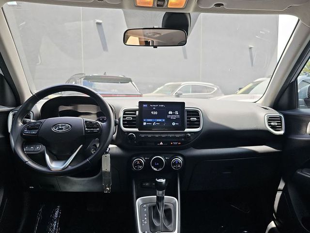 2022 Hyundai Venue SEL