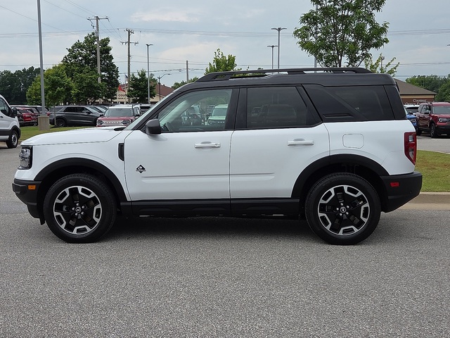 2024 Ford Bronco Outer Banks 4WD Sport