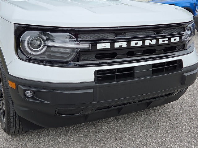 2024 Ford Bronco Outer Banks 4WD Sport