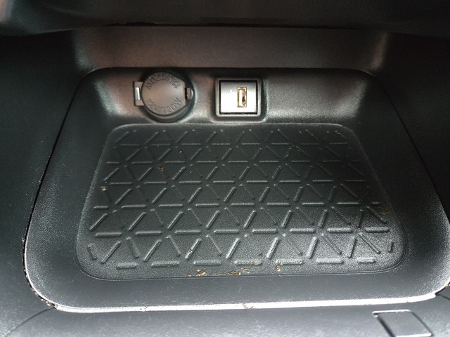 2024 Toyota RAV4 XLE Premium FWD