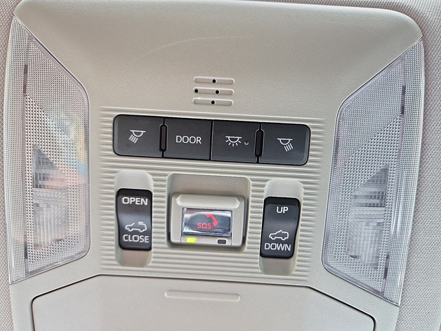 2024 Toyota RAV4 XLE Premium FWD