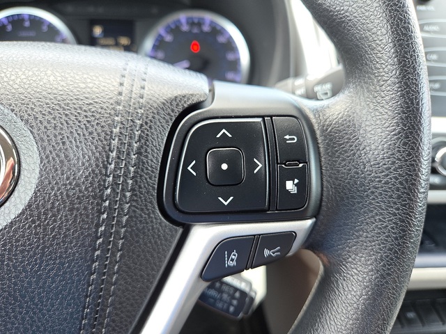 2018 Toyota Highlander LE FWD