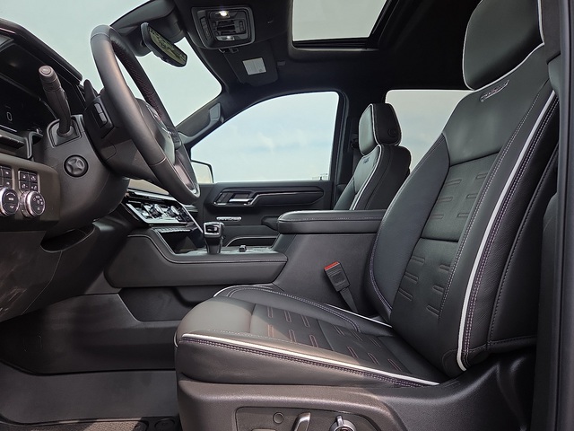 2025 GMC Sierra 1500 AT4X 4WD 147WB